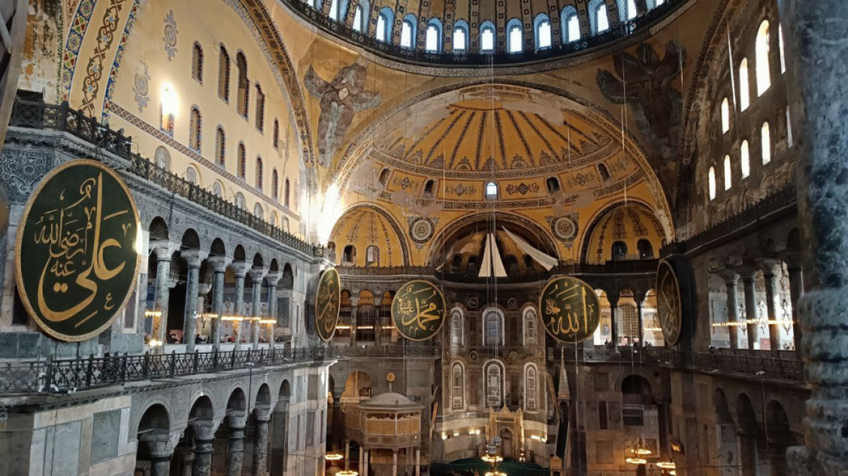 В храме Айя-София. Фото Нияры Сейфулла