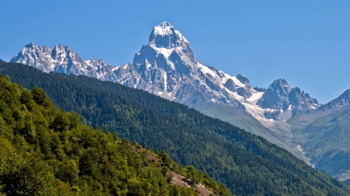 Ушба. Фото нашего гида Ирины Пряничниковой.