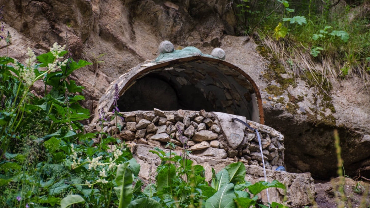 Горячий источник Царевна-лягушка. Жидков Анатолий