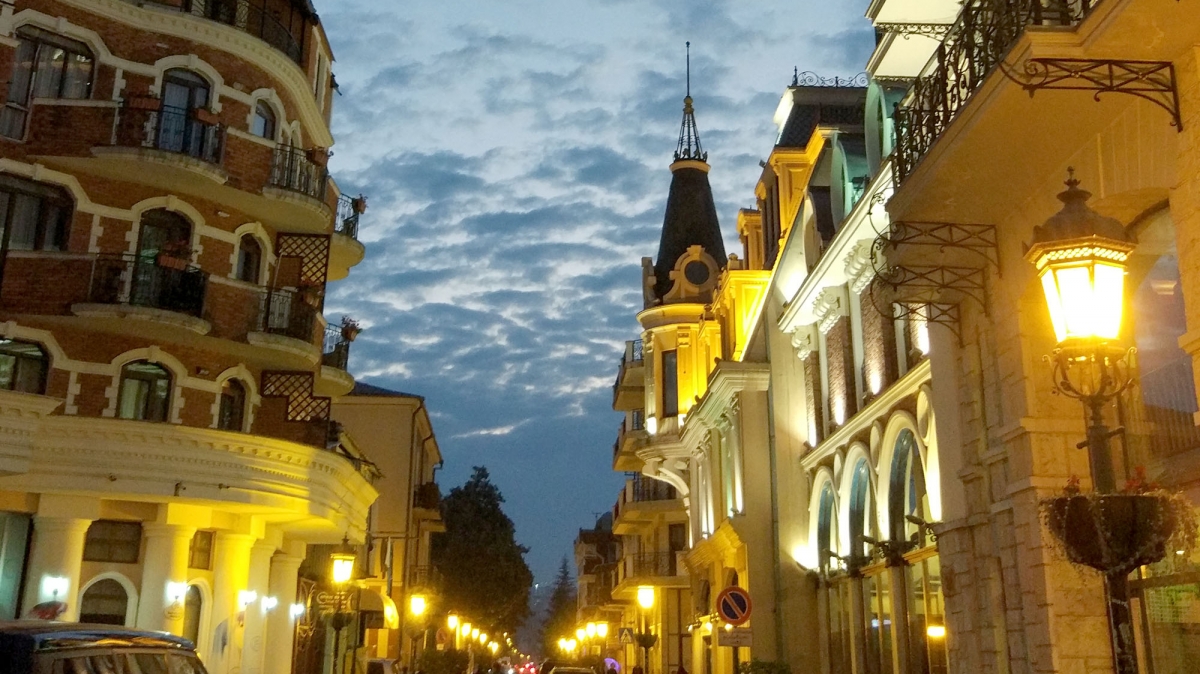 Батуми вечерний. Фото нашей Странницы Аллы Белоусовой